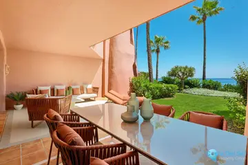 3 bedroom Apartment for Sale in New Golden Mile-38966