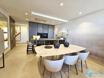 3 bedroom Apartment for Sale in New Golden Mile-38973