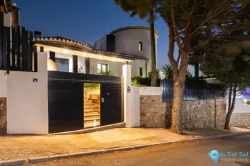 4 bedroom House for Sale in Mijas Costa-39020
