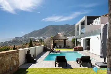 4 bedroom House for Sale in Mijas Costa-39023
