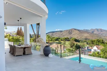 4 bedroom House for Sale in La Cala Golf