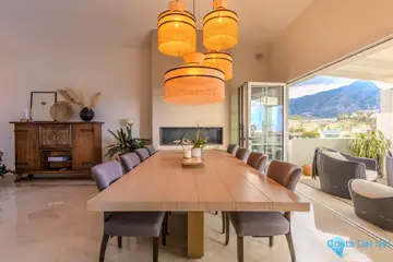 4 bedroom House for Sale in Nueva Andalucía