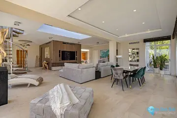 3 bedroom House for Sale in Marbella-39107