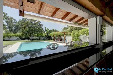 5 bedroom House for Sale in Costalita-39165