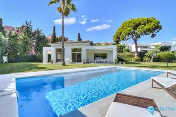 3 bedroom House for Sale in Guadalmina Baja