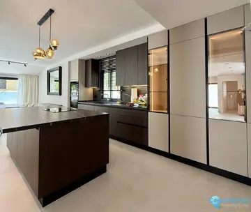5 bedroom House for Sale in Marbella-39475