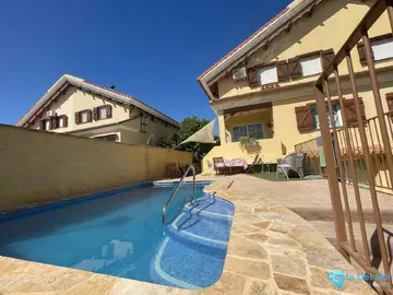 6 bedroom House for Sale in Alhaurín de la Torre