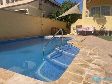 6 bedroom House for Sale in Alhaurín de la Torre-101340