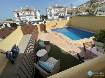 6 bedroom House for Sale in Alhaurín de la Torre-101346