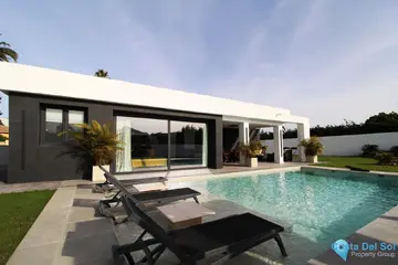 3 bedroom House for Sale in San Pedro de Alcántara