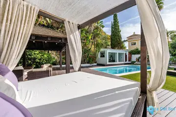 5 bedroom House for Sale in Marbella-39636