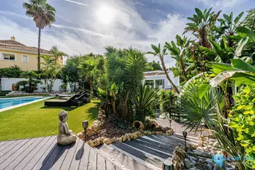 5 bedroom House for Sale in Marbella-39639