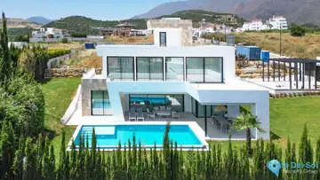 4 bedroom House for Sale in Valle Romano