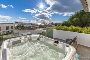 5 bedroom House for Sale in Las Chapas-39769
