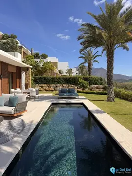 2 bedroom Apartment for Sale in Casares
