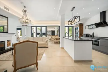 4 bedroom House for Sale in Marbesa-39839