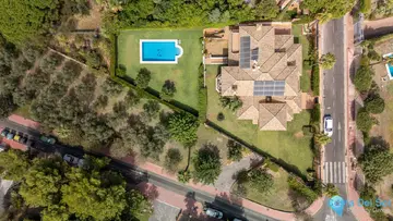6 bedroom House for Sale in Benalmadena Costa-39849