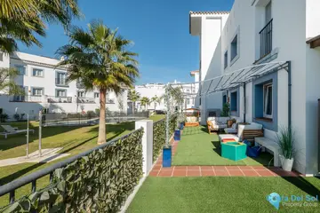 3 bedroom Apartment for Sale in El Paraiso-16603
