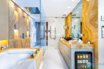2 bedroom Apartment for Sale in Estepona-39932