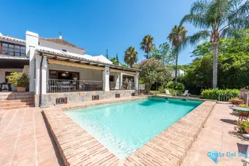 4 bedroom House for Sale in El Paraiso-40002
