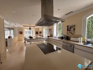 5 bedroom House for Sale in Selwo-40045