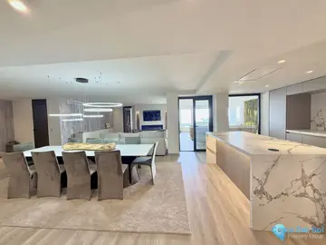 5 bedroom Apartment for Sale in Puerto Banús-40111