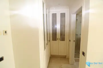 3 bedroom House for Sale in The Golden Mile-40140