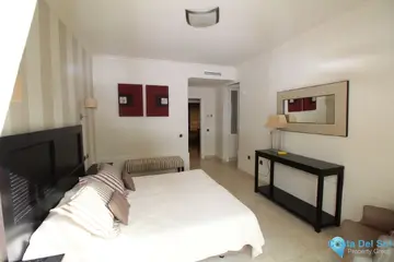 3 bedroom House for Sale in The Golden Mile-40134