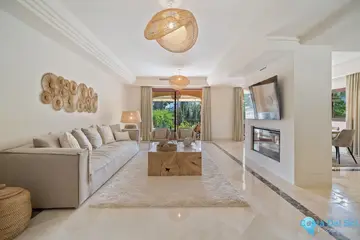 5 bedroom House for Sale in Puerto Banús
