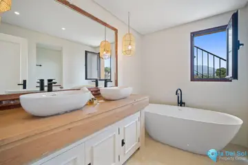 5 bedroom House for Sale in Puerto Banús-40284