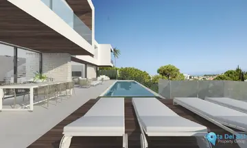 4 bedroom House for Sale in Selwo