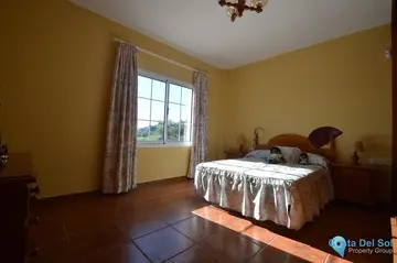6 bedroom House for Sale in Benalmadena-40486