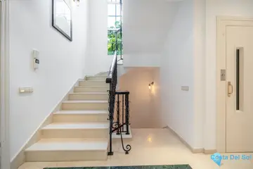 5 bedroom House for Sale in Nueva Andalucía-40516