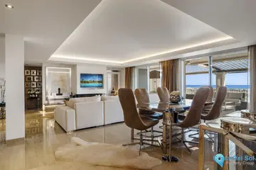 4 bedroom Apartment for Sale in Los Almendros-40561