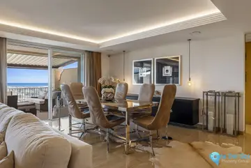 4 bedroom Apartment for Sale in Los Almendros-40563