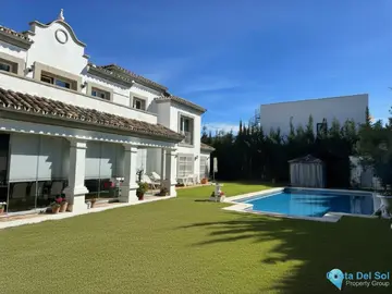 4 bedroom House for Sale in Estepona-40775