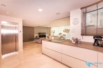4 bedroom House for Sale in San Pedro de Alcántara-40901