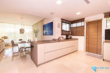 4 bedroom House for Sale in San Pedro de Alcántara-40902