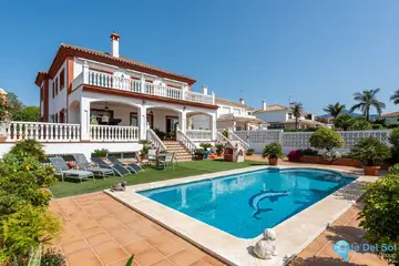 6 bedroom House for Sale in San Pedro de Alcántara-40997