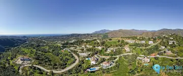2100m2 Plot for Sale in Benahavís-16713