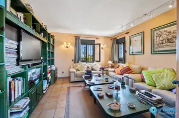 6 bedroom House for Sale in Estepona-41139