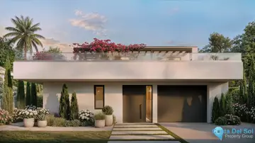 4 bedroom House for Sale in Guadalmina Alta