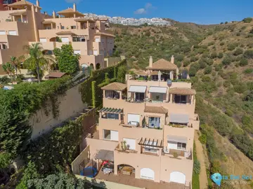 3 bedroom Apartment for Sale in Calahonda-16746