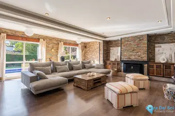 3 bedroom House for Sale in The Golden Mile-41351