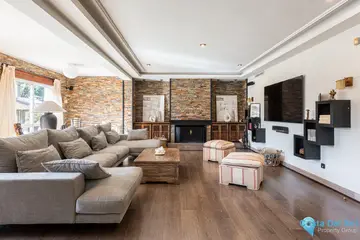 3 bedroom House for Sale in The Golden Mile-41353