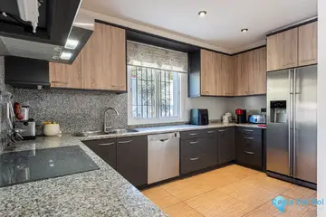 3 bedroom House for Sale in The Golden Mile-41357