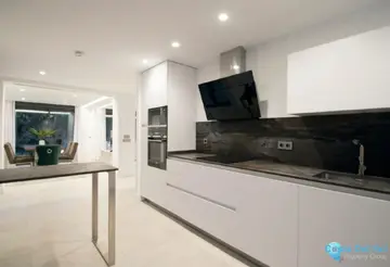 5 bedroom House for Sale in Nueva Andalucía-41363