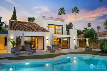 4 bedroom House for Sale in Nueva Andalucía