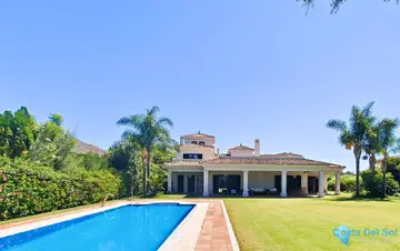 7 bedroom House for Sale in San Roque Club