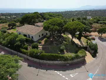 4444m2 Plot for Sale in Elviria-41586
